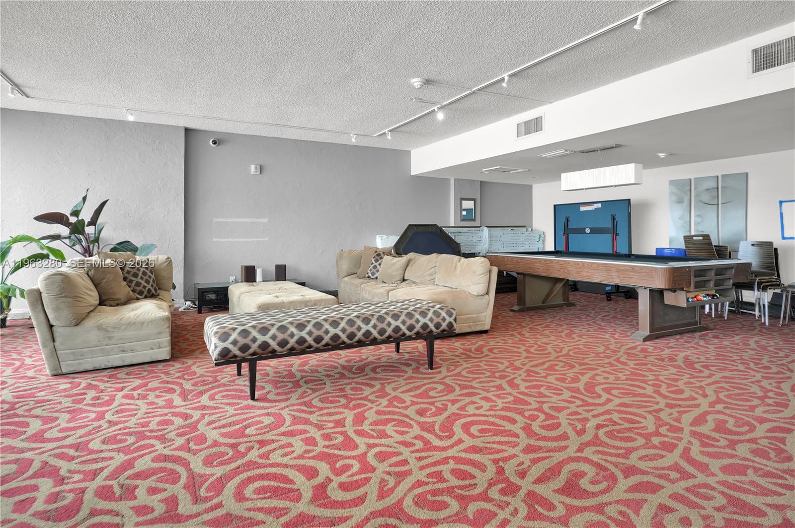 16558 NE 26th Ave #2A North Miami Beach, FL 33160