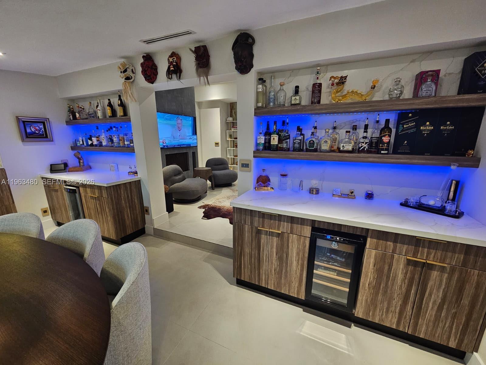 2543 Gulfstream Ln Fort Lauderdale, FL 33312