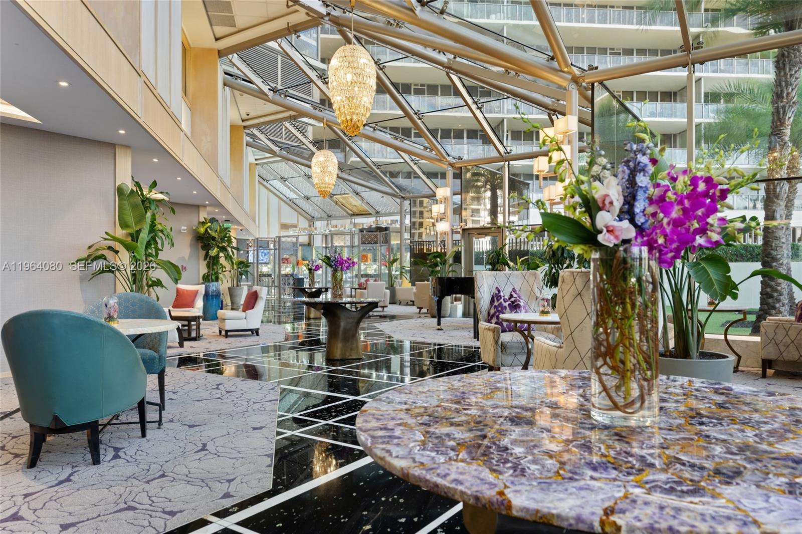 image St Regis Bal Harbour Center37