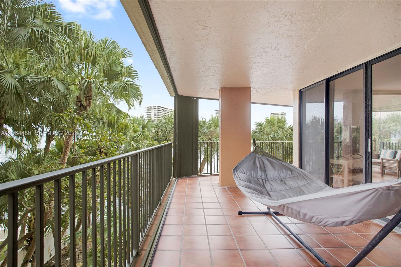 1700 S Bayshore Ln #3A Coconut Grove, FL 33133