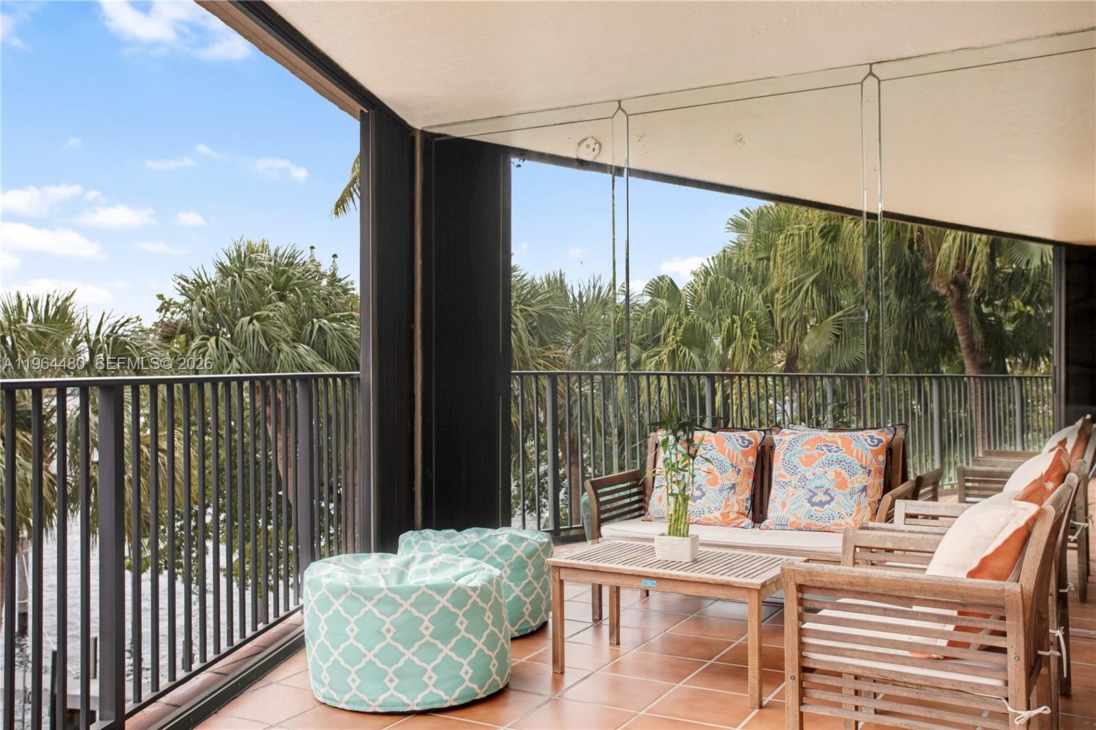 1700 S Bayshore Ln #3A Coconut Grove, FL 33133