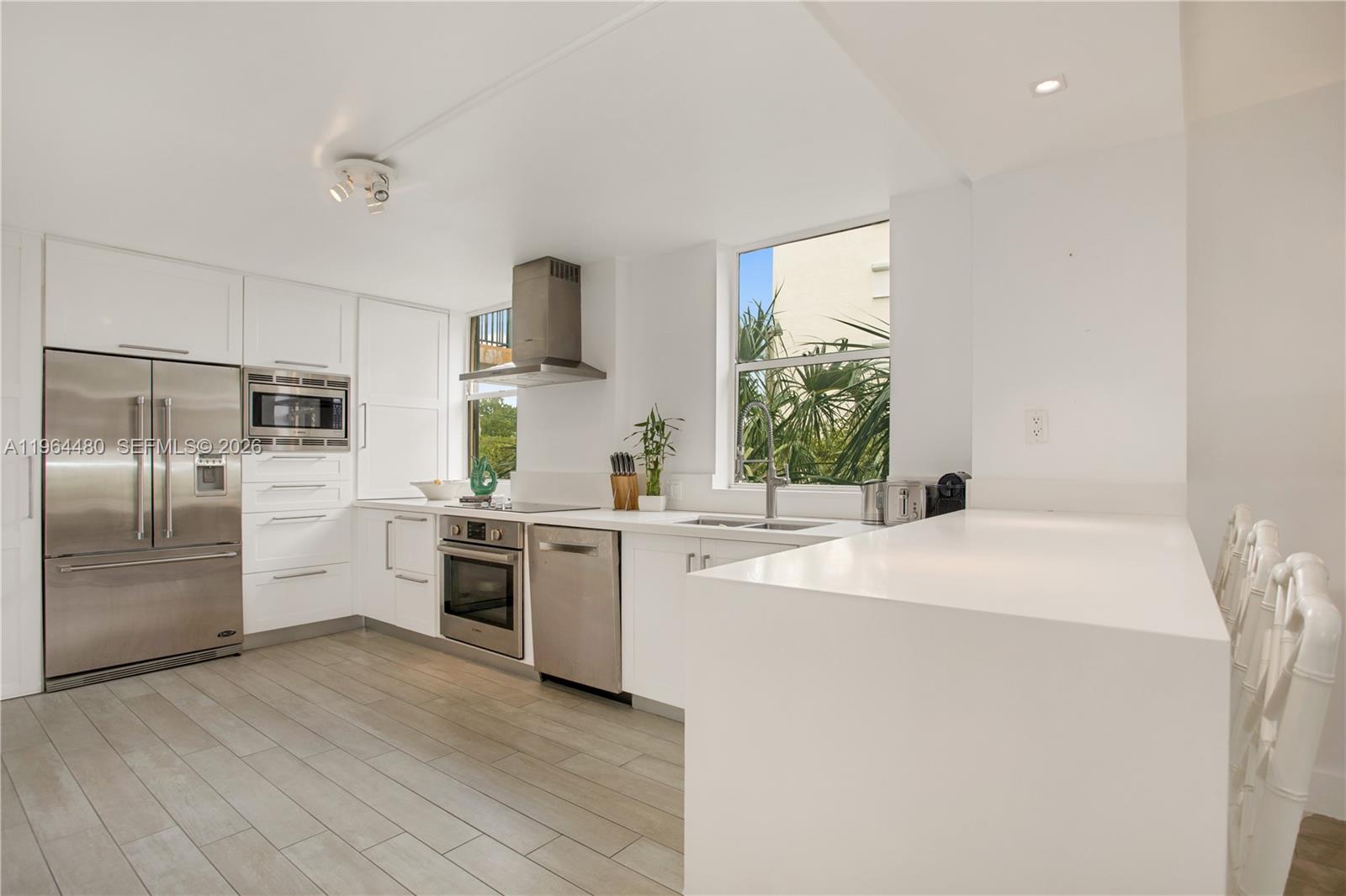 1700 S Bayshore Ln #3A Coconut Grove, FL 33133