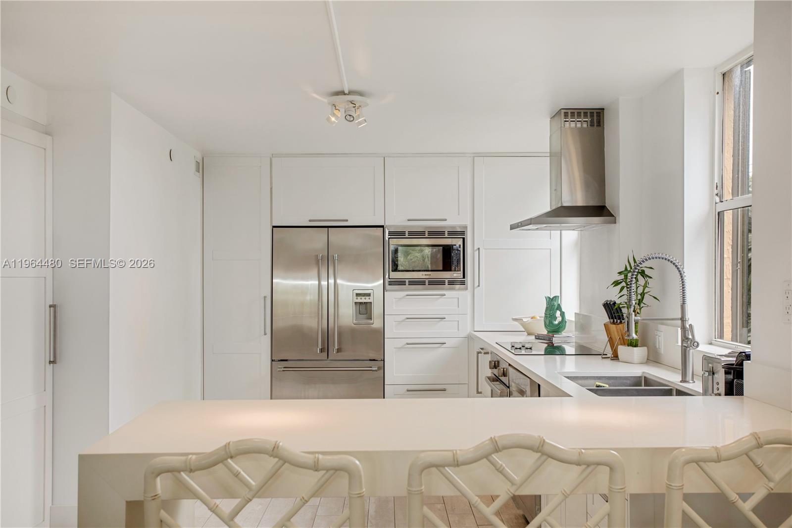 1700 S Bayshore Ln #3A Coconut Grove, FL 33133