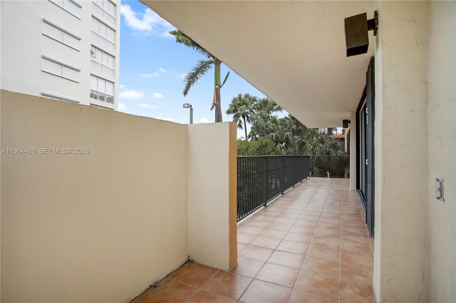 1700 S Bayshore Ln #3A Coconut Grove, FL 33133