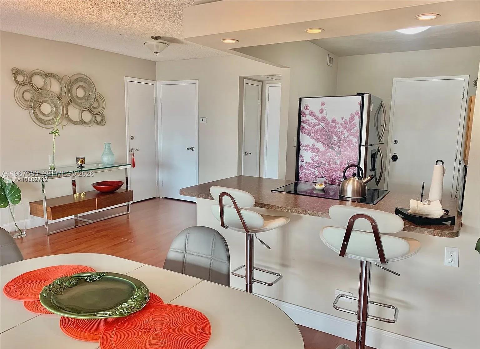 10101 E Bay Hbr Dr #401 Bay Harbor Islands, FL 33154