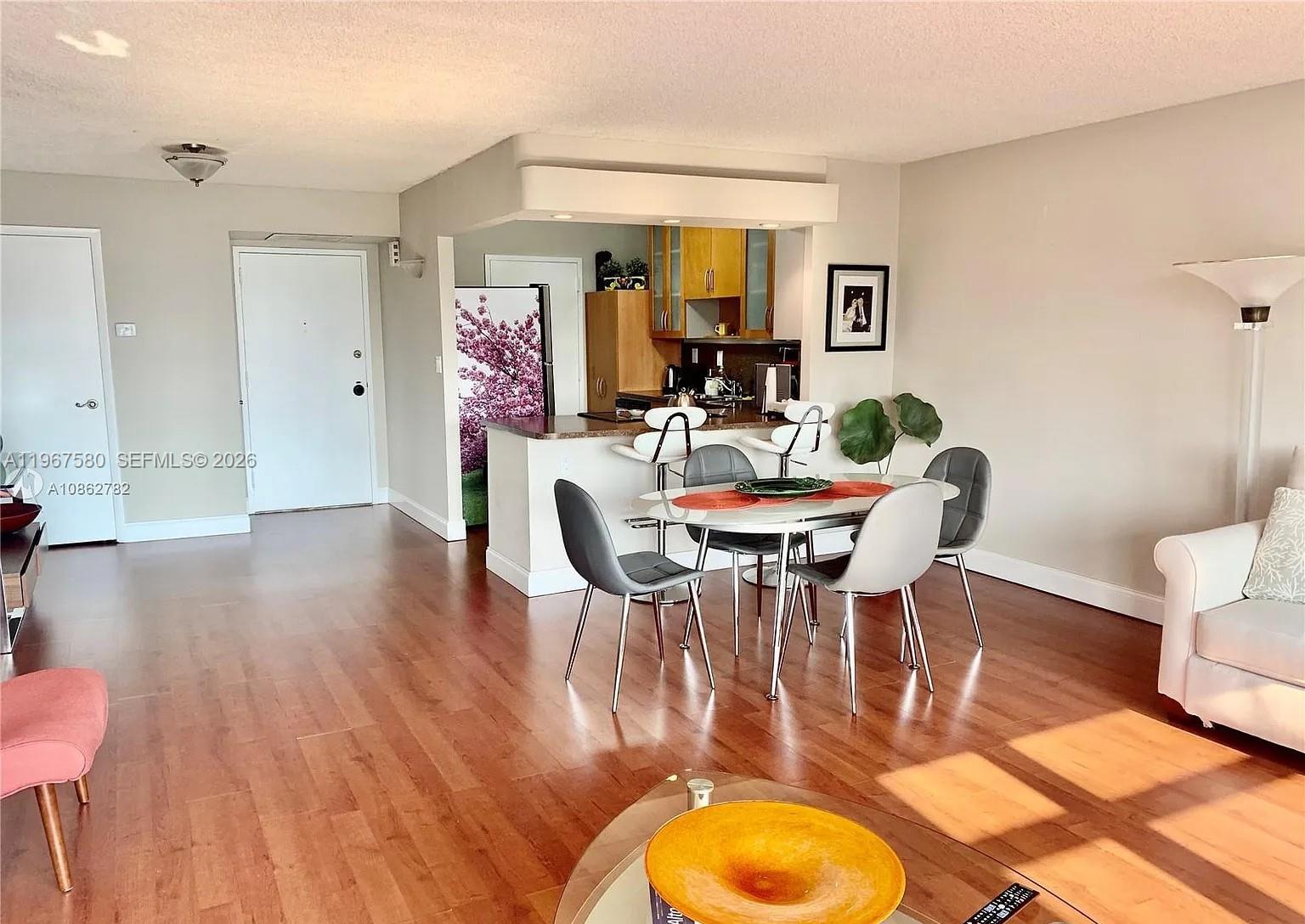 10101 E Bay Hbr Dr #401 Bay Harbor Islands, FL 33154