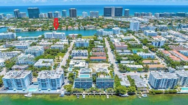 10101 E Bay Hbr Dr #401 Bay Harbor Islands, FL 33154