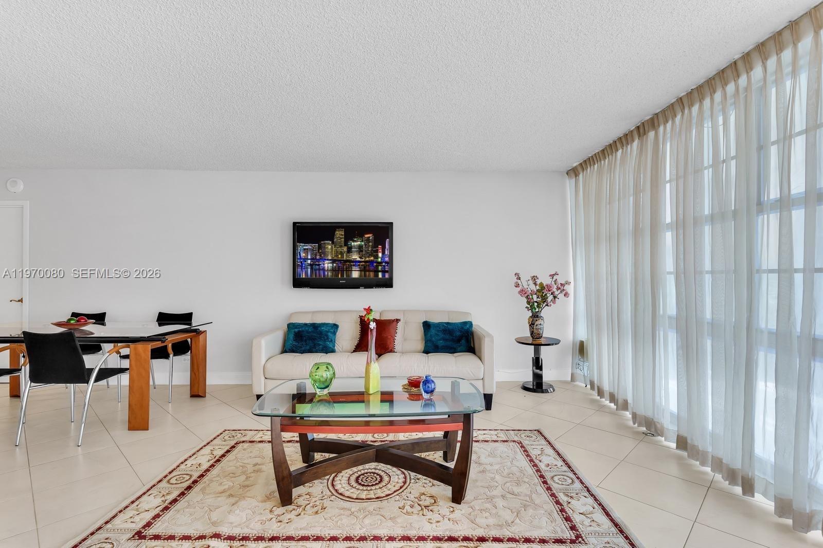 image Winston Towers 5001