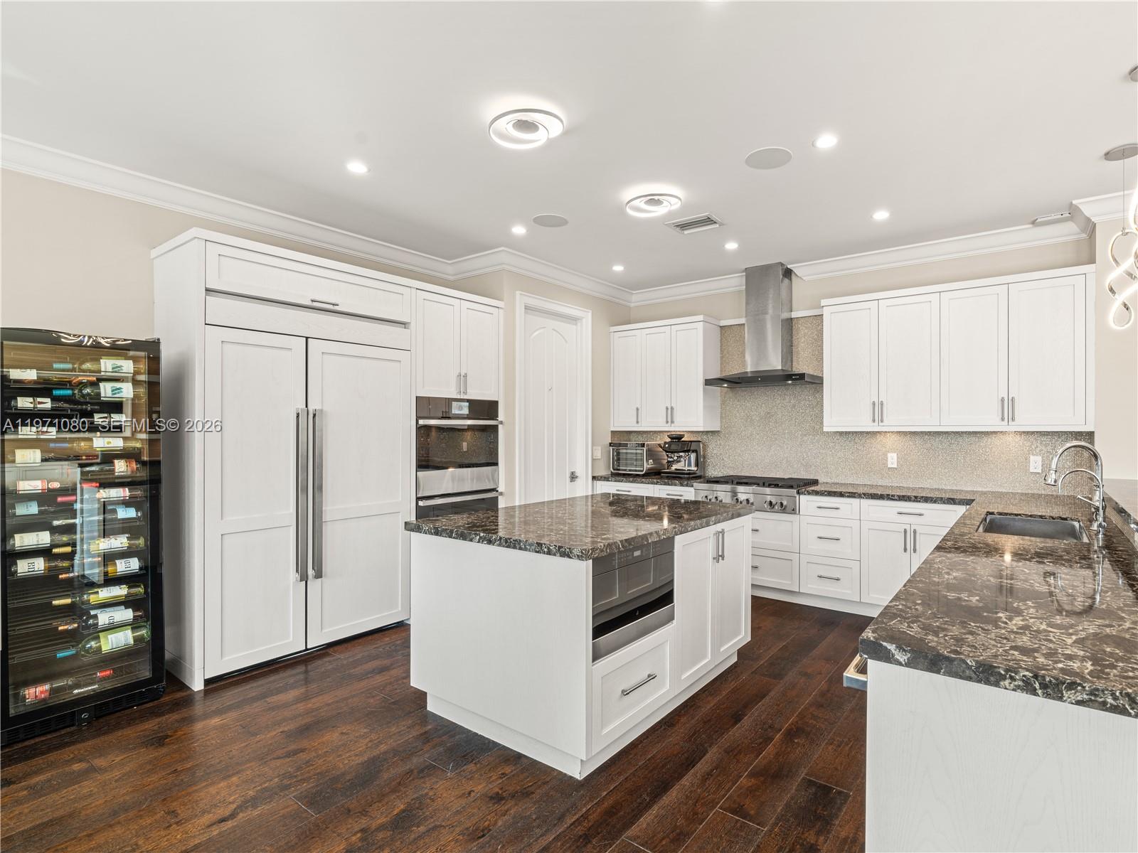 2512 SE 9th St Pompano Beach, FL 33062