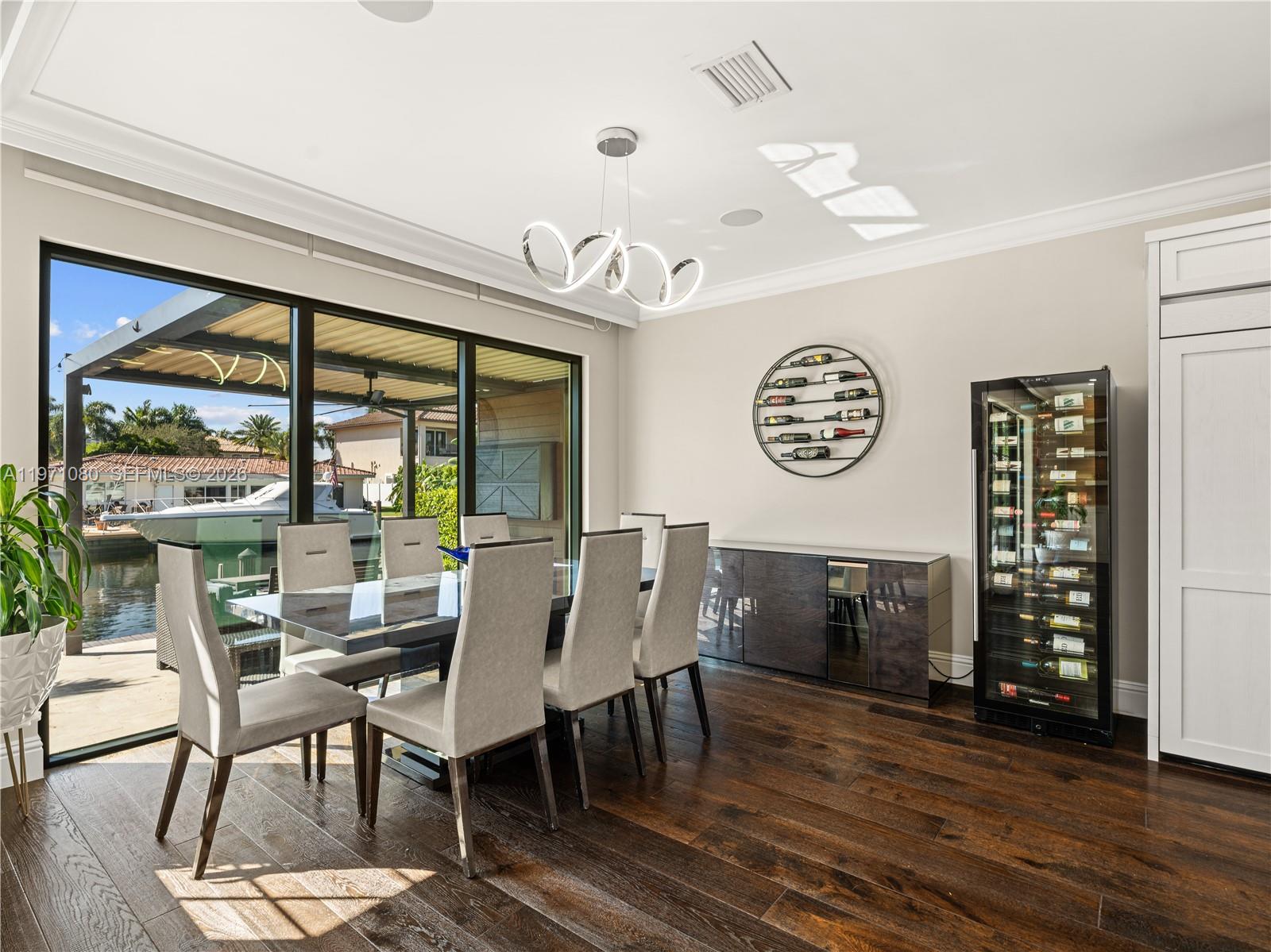 2512 SE 9th St Pompano Beach, FL 33062