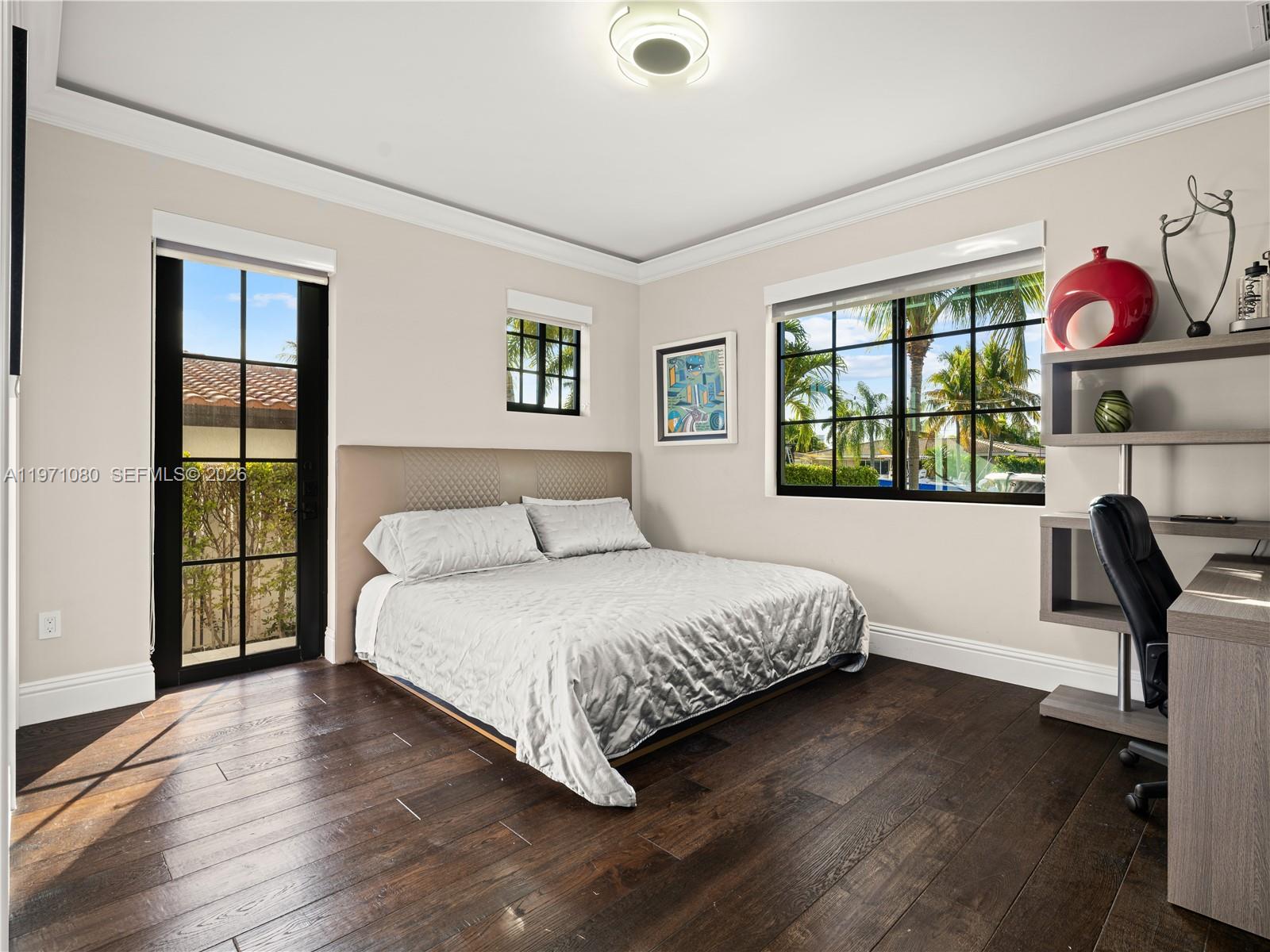 2512 SE 9th St Pompano Beach, FL 33062