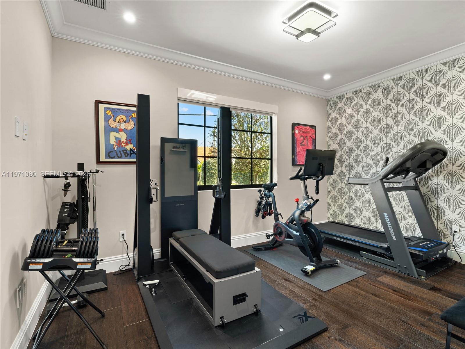 2512 SE 9th St Pompano Beach, FL 33062