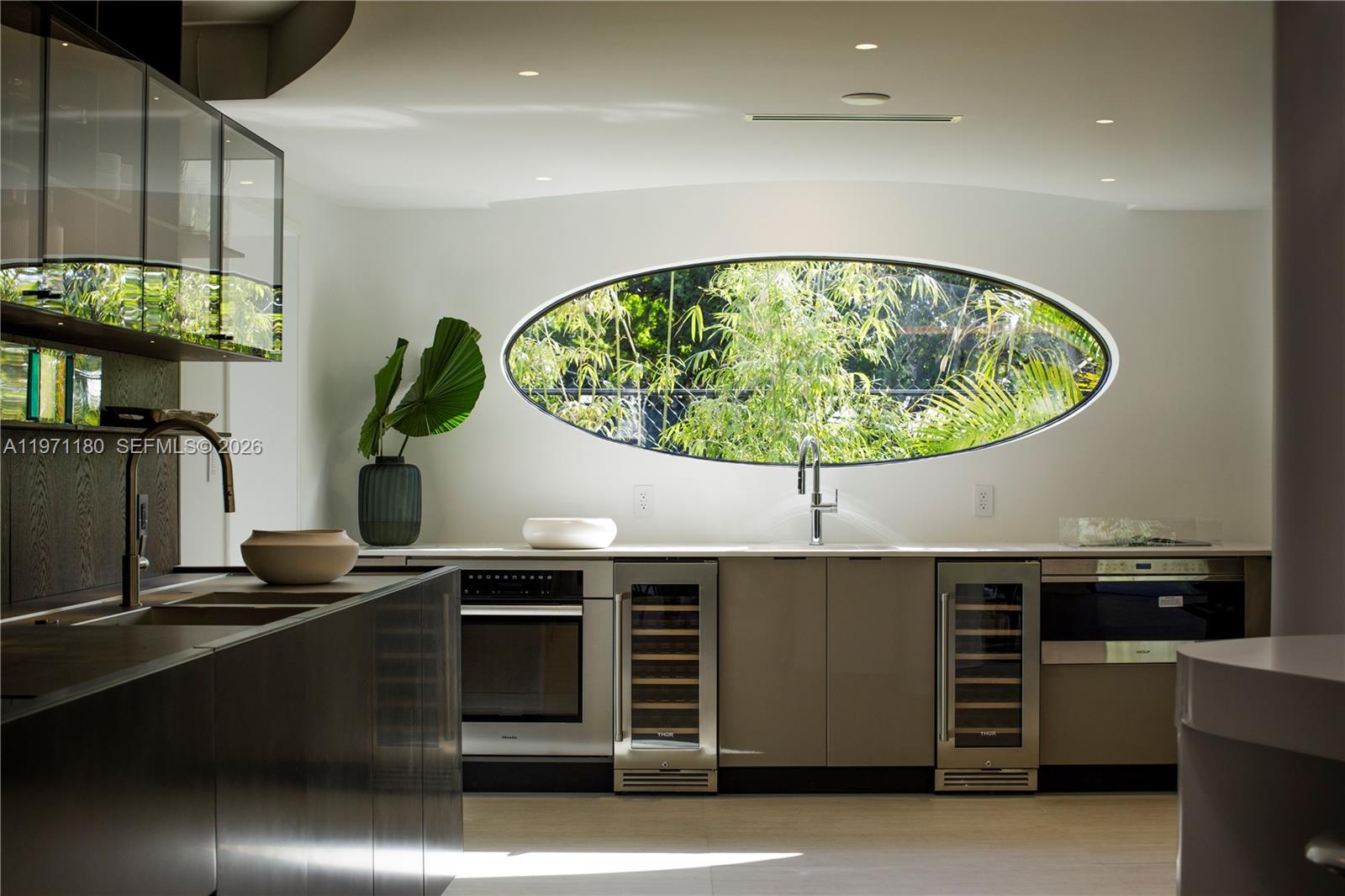 5261 NE 5th Ave Miami, FL 33137