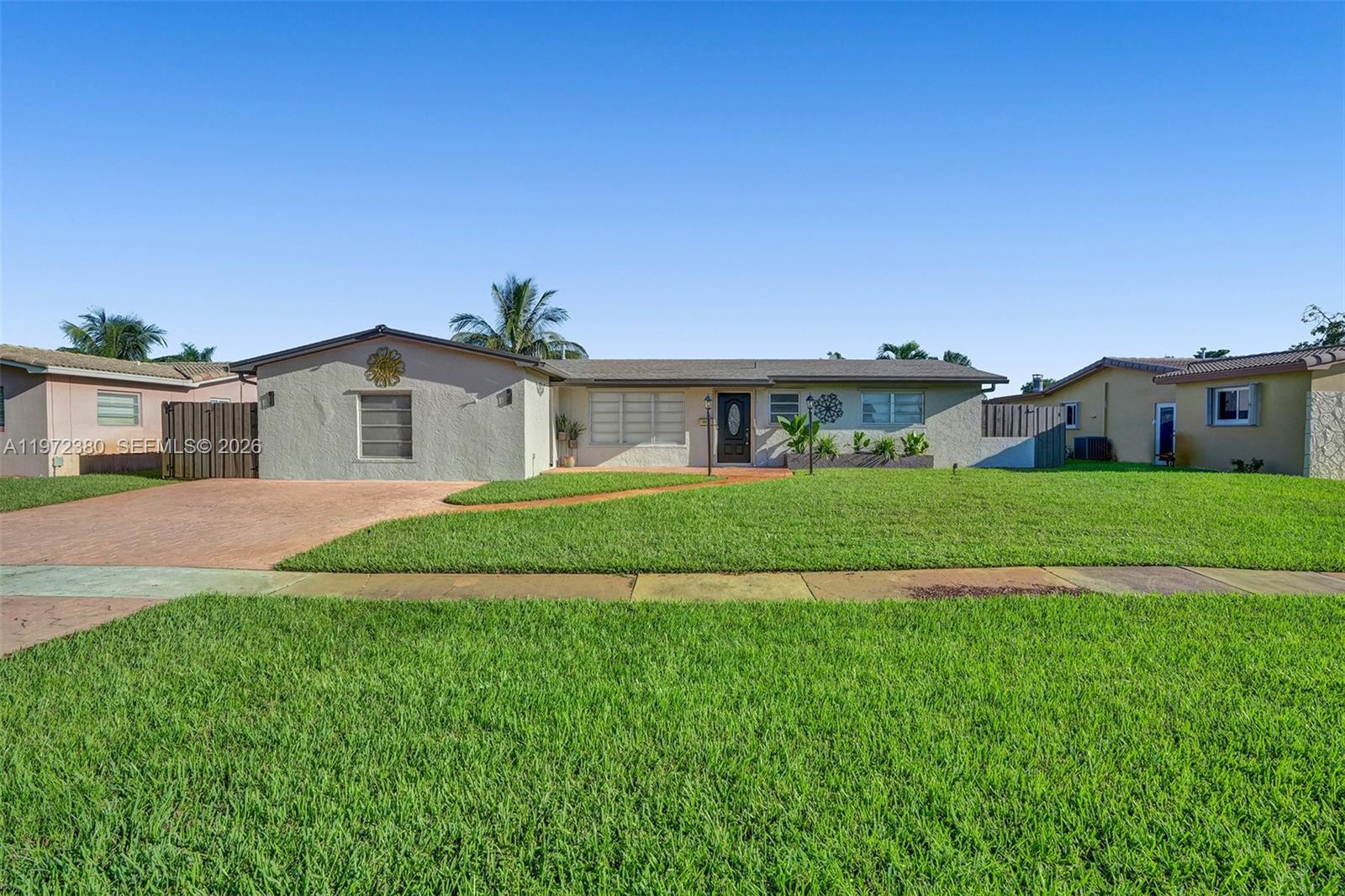 8521 Pasadena Blvd Pembroke Pines, FL 33024