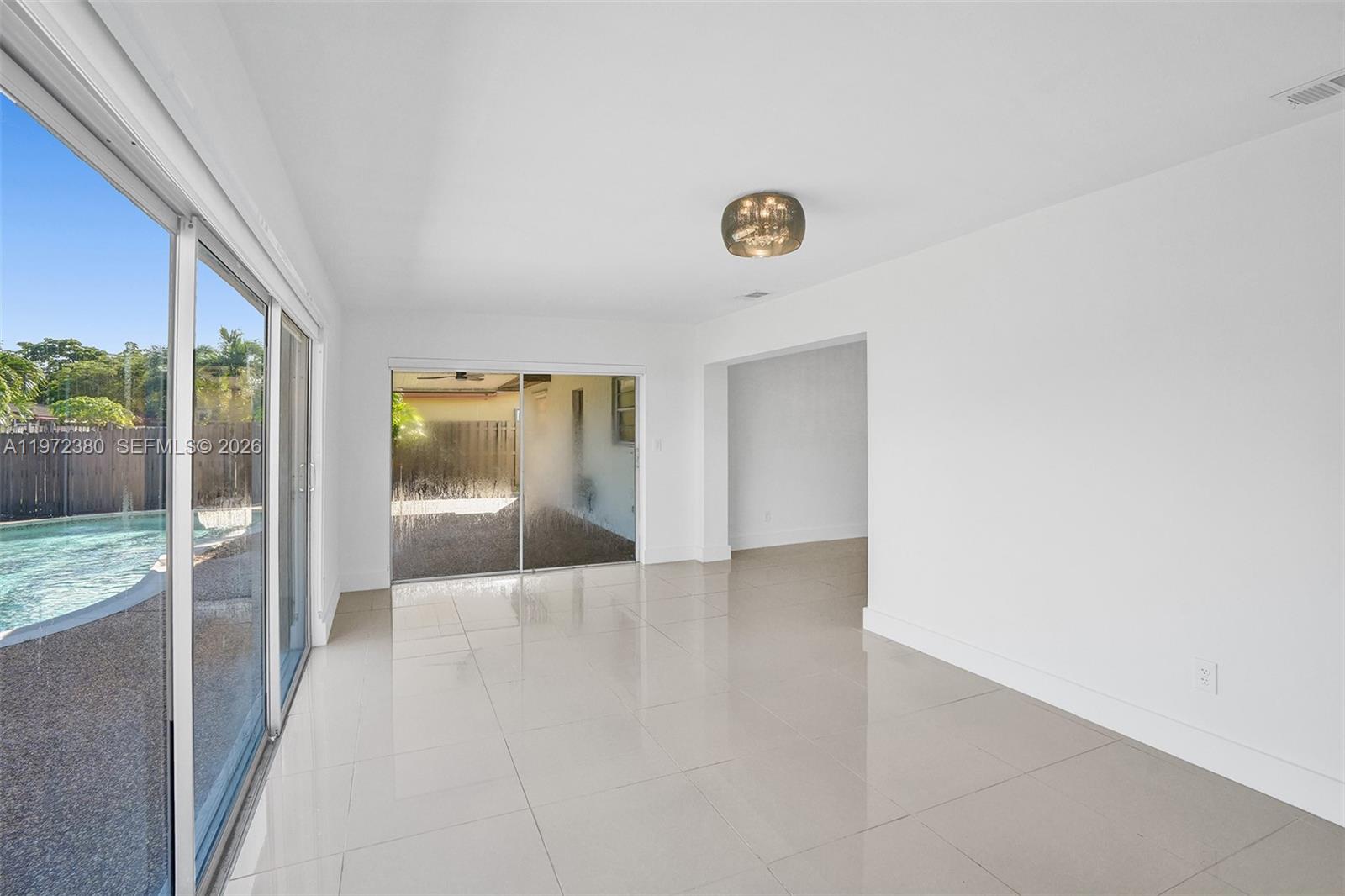 8521 Pasadena Blvd Pembroke Pines, FL 33024