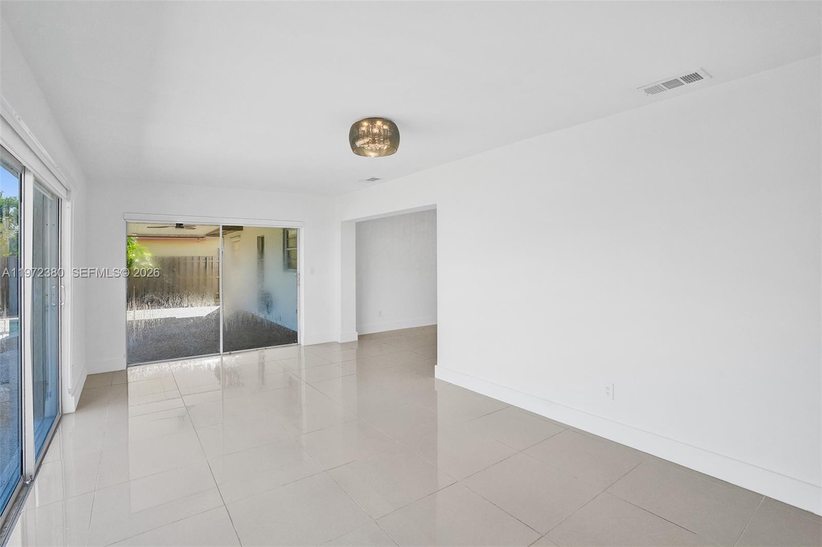 8521 Pasadena Blvd Pembroke Pines, FL 33024