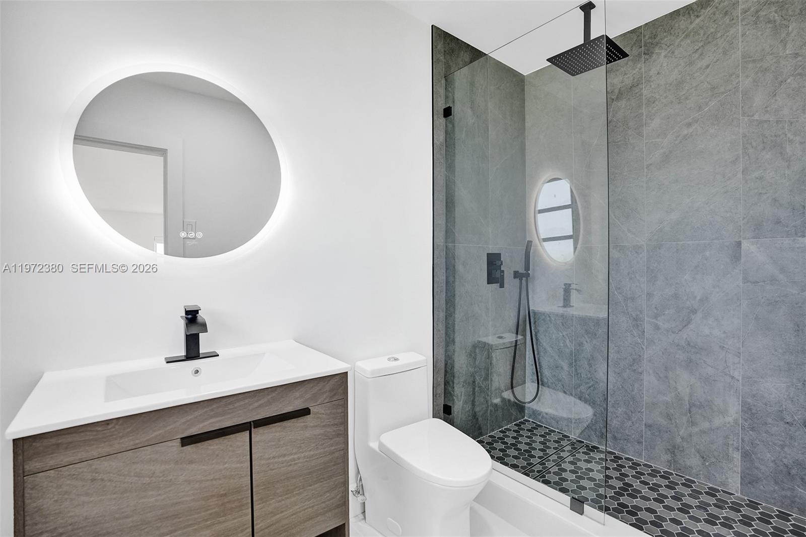 8521 Pasadena Blvd Pembroke Pines, FL 33024