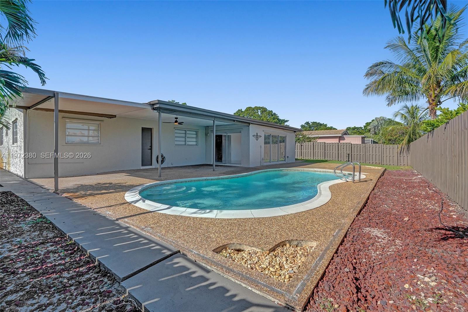 8521 Pasadena Blvd Pembroke Pines, FL 33024