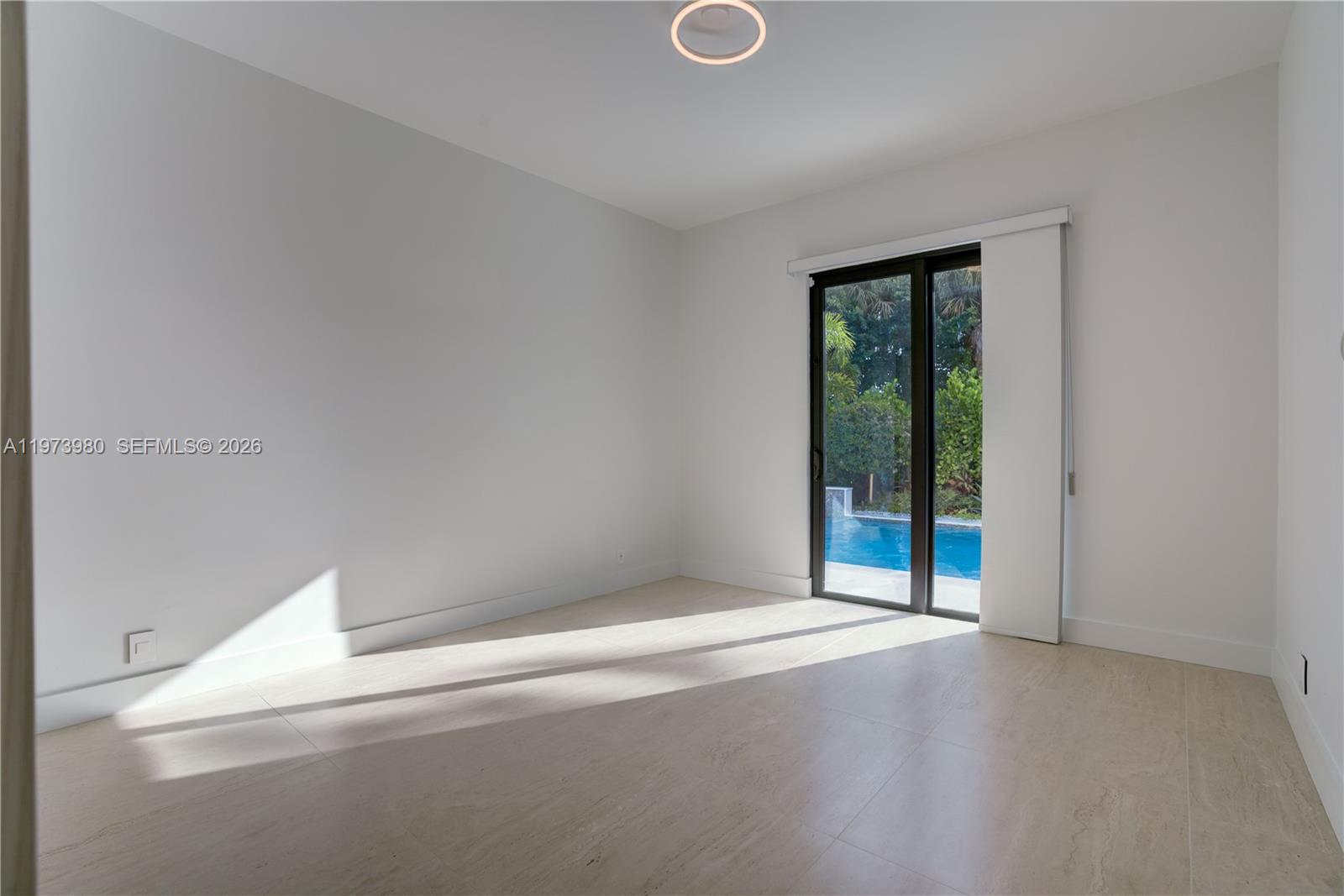 14036 N Miller Dr Palm Beach Gardens, FL 33410