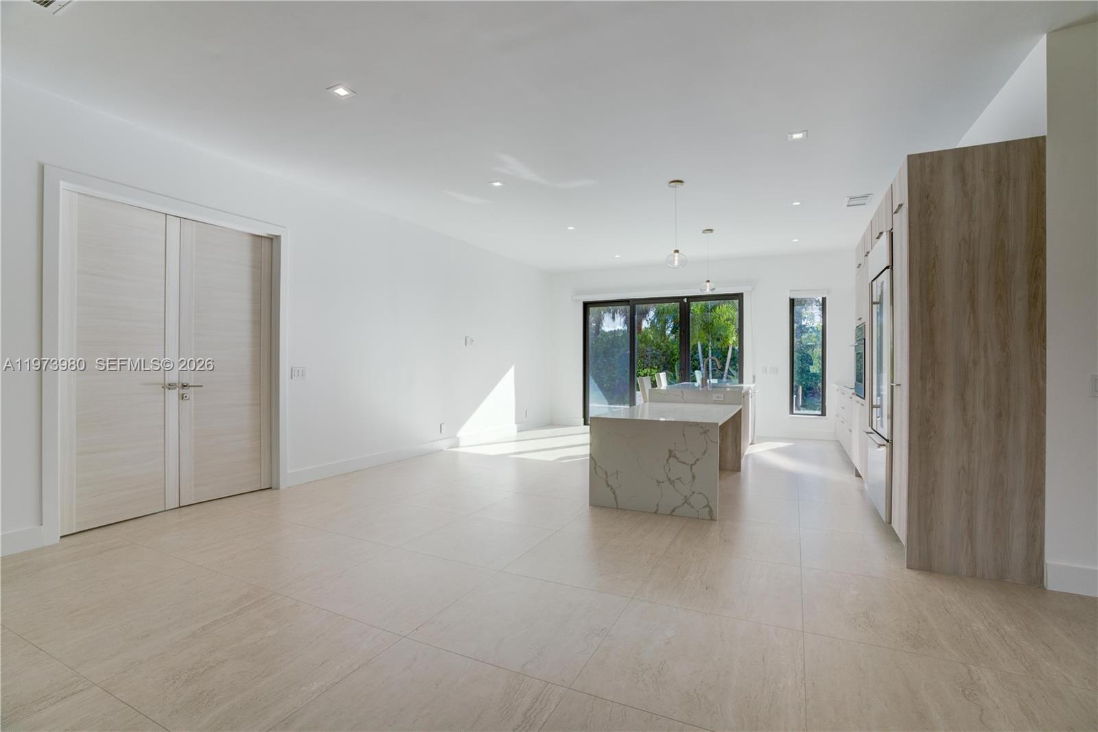 14036 N Miller Dr Palm Beach Gardens, FL 33410