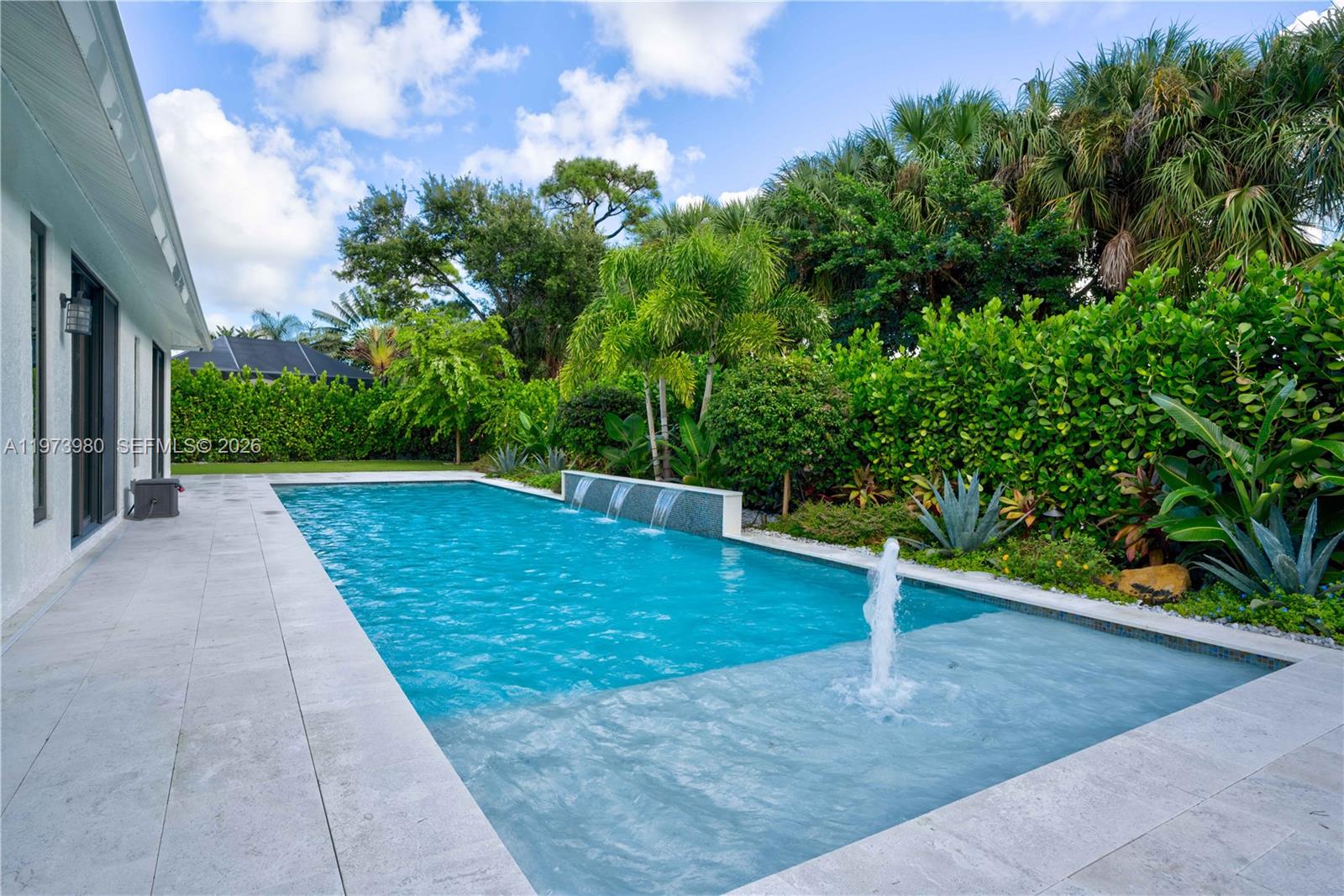 14036 N Miller Dr Palm Beach Gardens, FL 33410