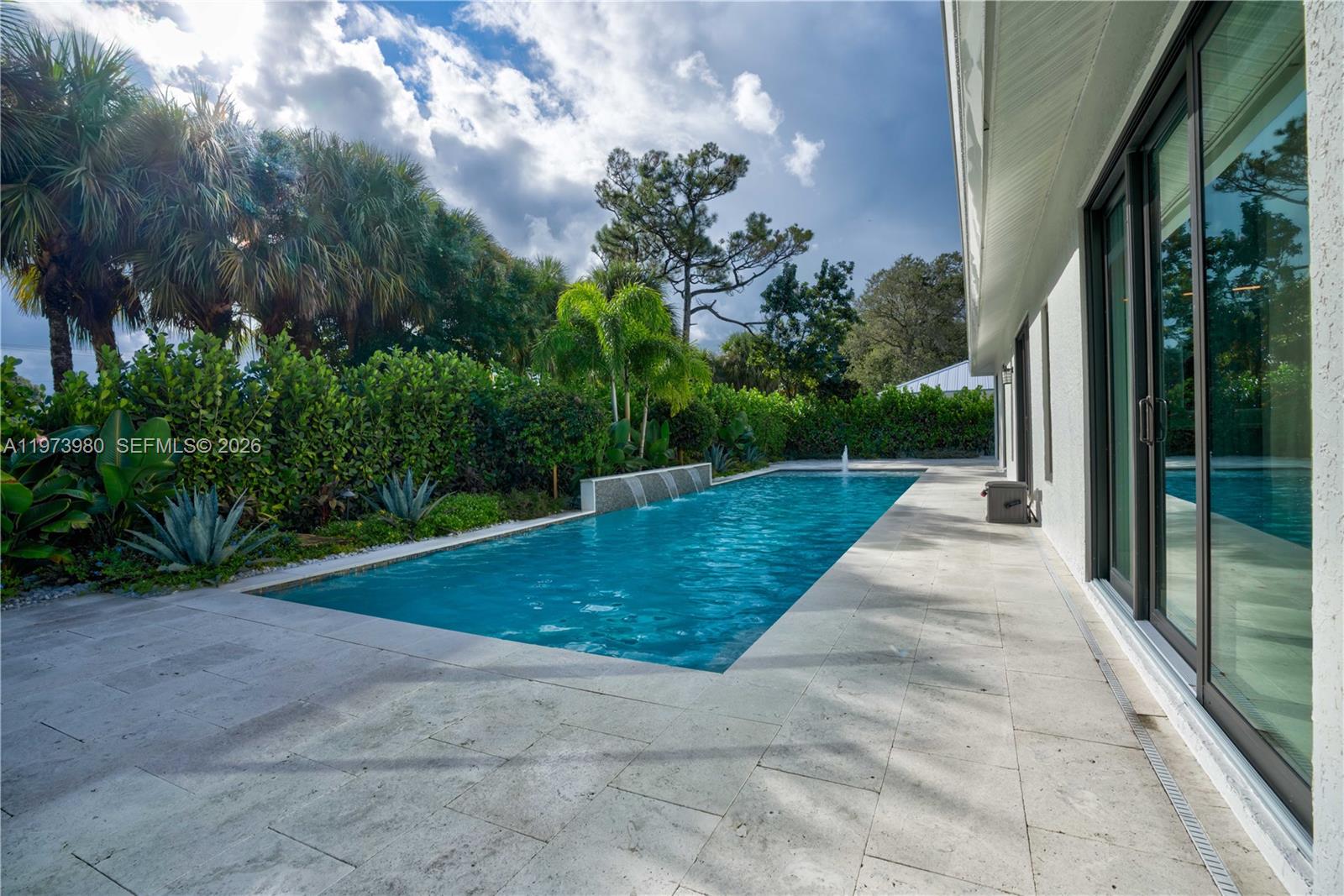 14036 N Miller Dr Palm Beach Gardens, FL 33410