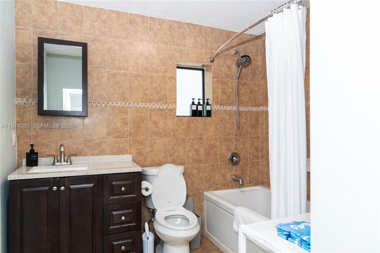 3134 Carter St Miami, FL 33133