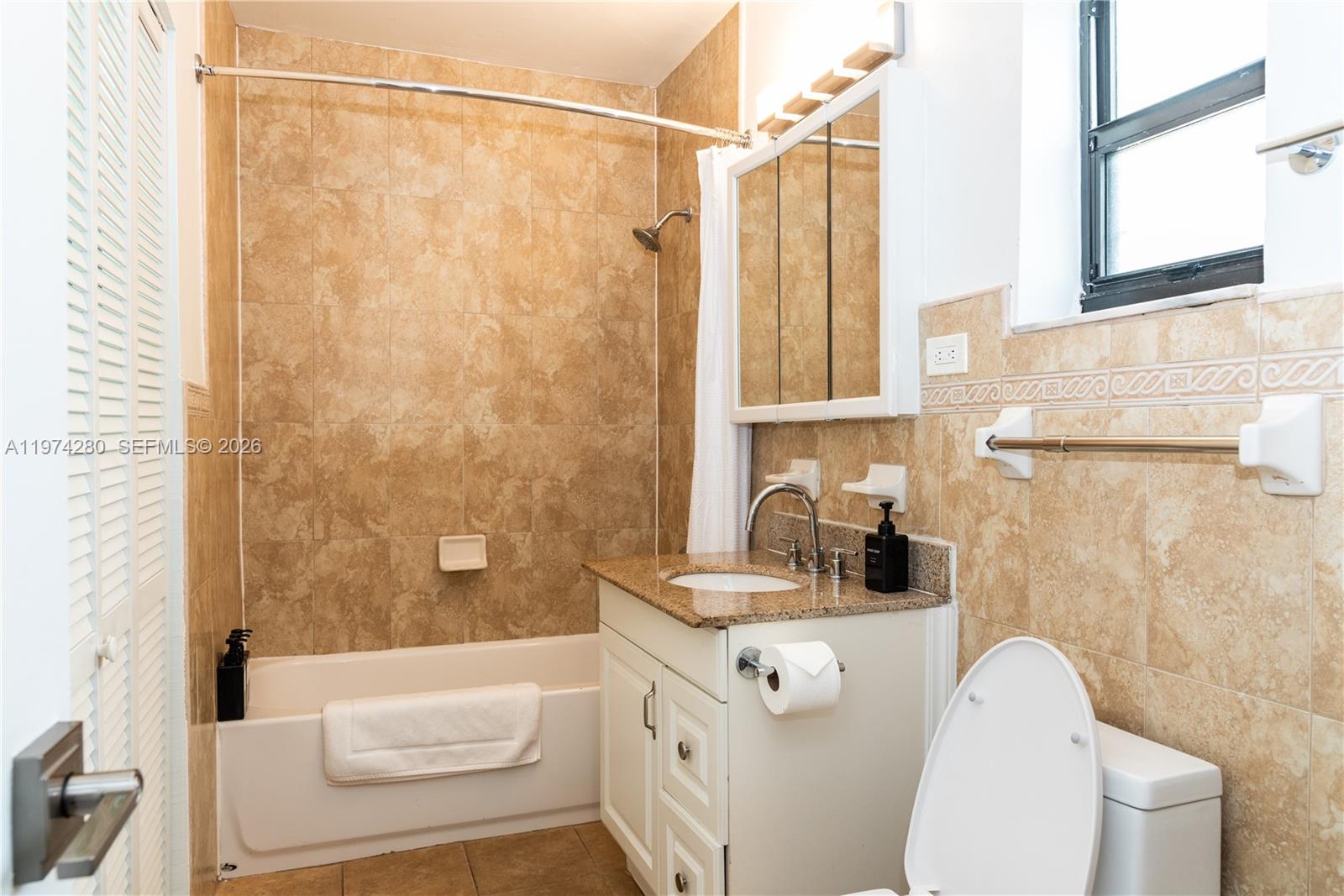 3134 Carter St Miami, FL 33133