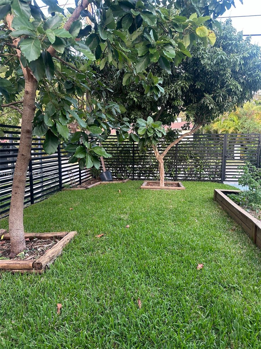 3134 Carter St Miami, FL 33133