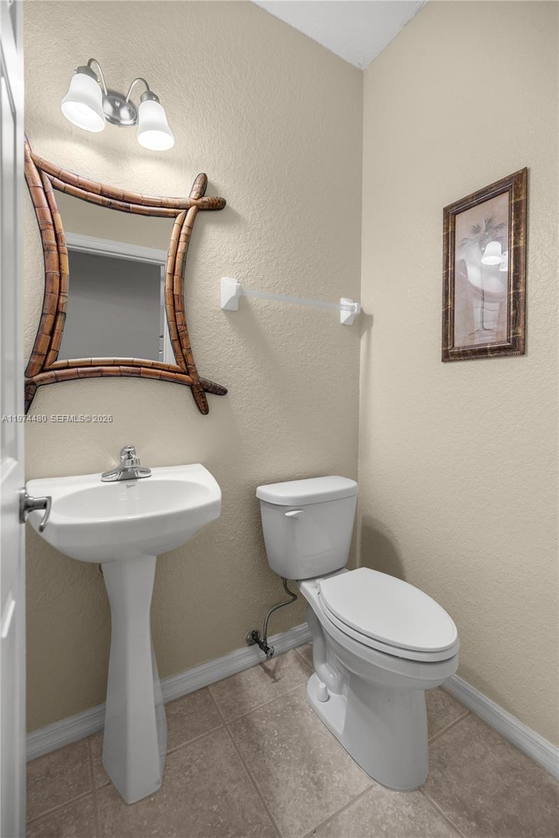 231 NE 28th Ave Unit 103rd Ocala, FL 34470