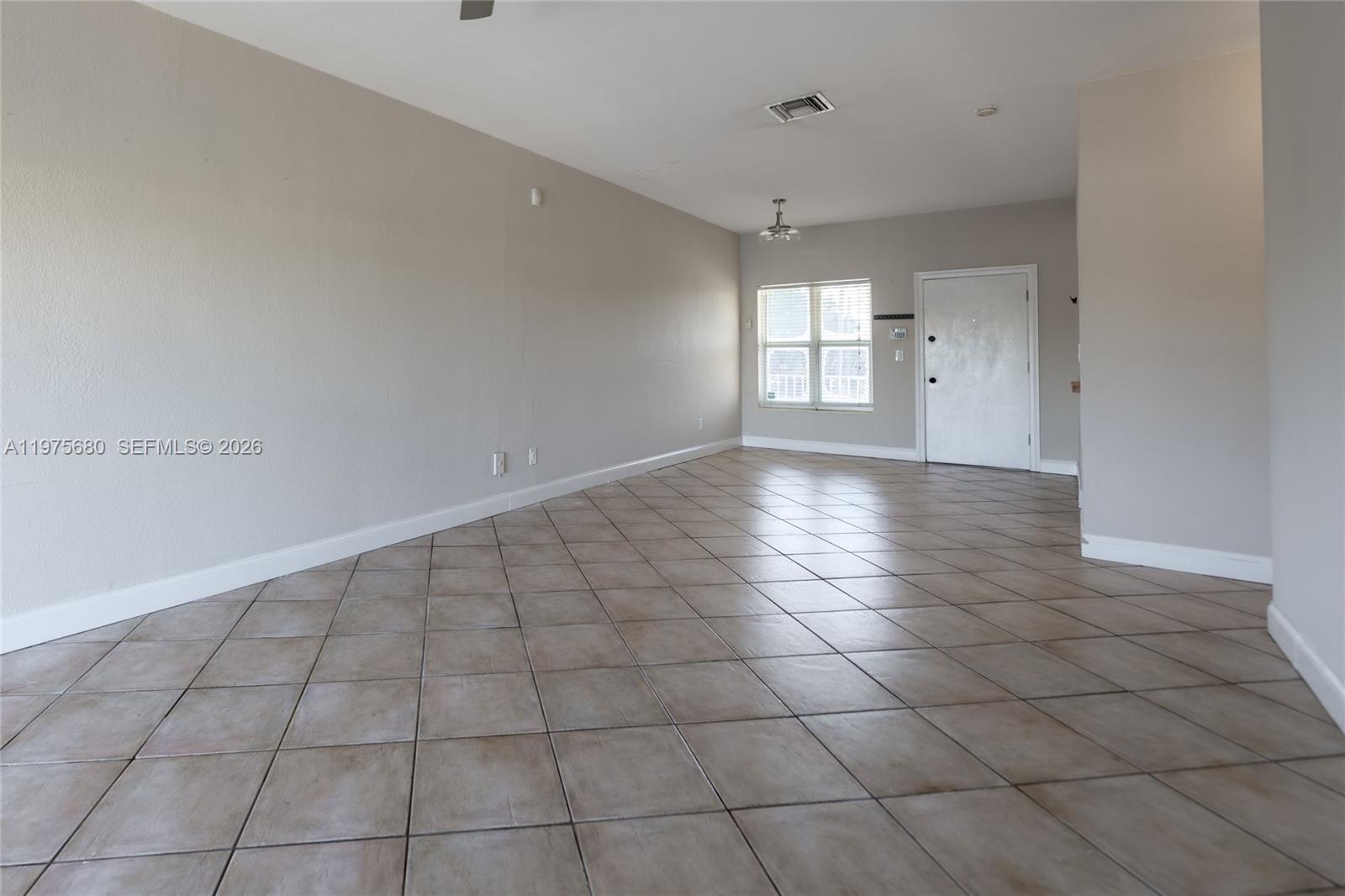 2225 NE 123rd St #215 North Miami, FL 33181