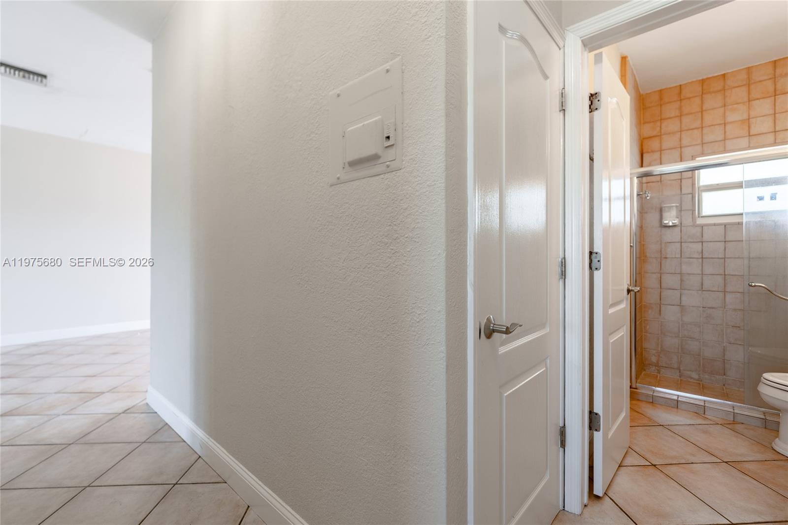 2225 NE 123rd St #215 North Miami, FL 33181