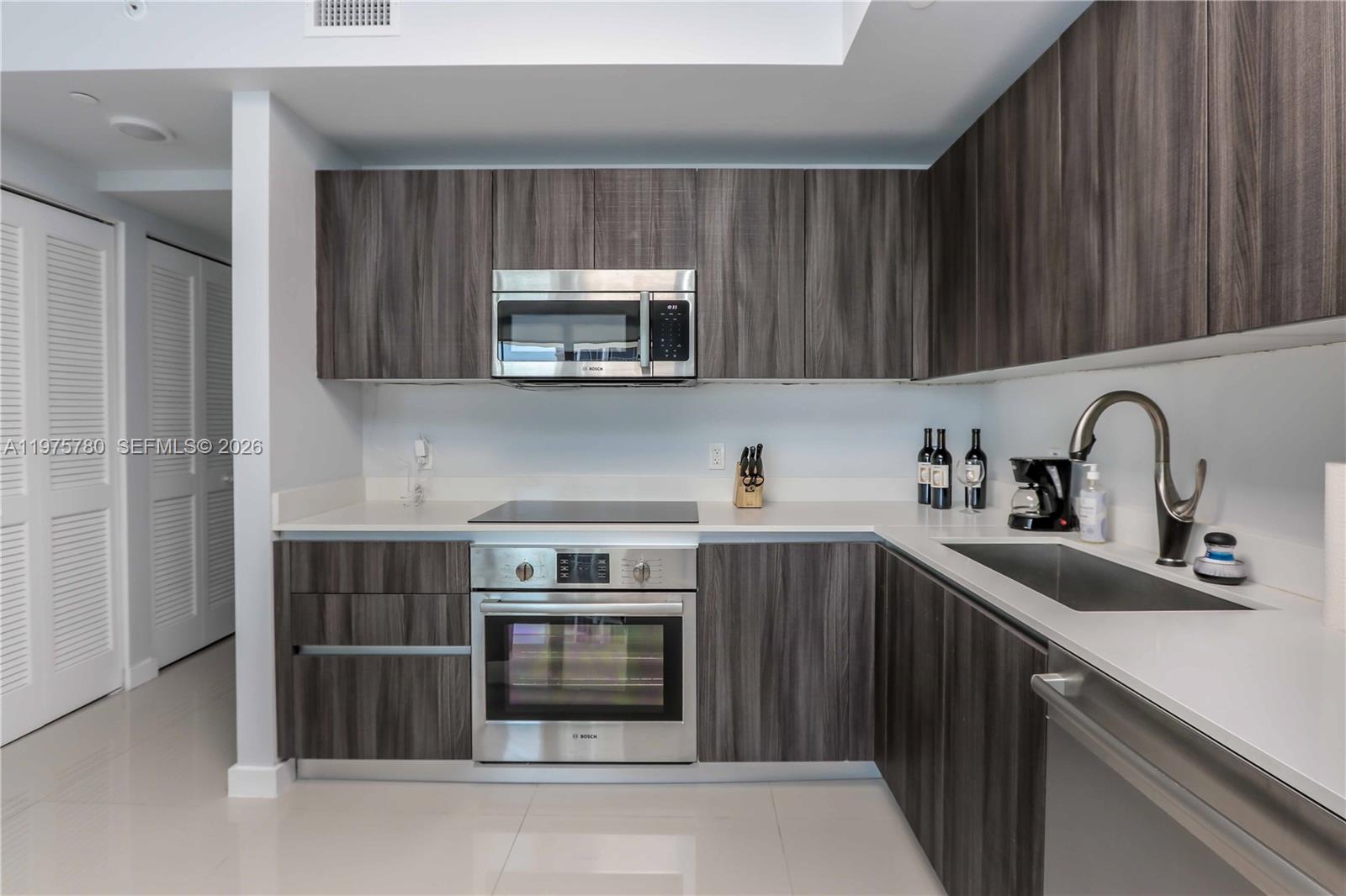 image Aria on the Bay6