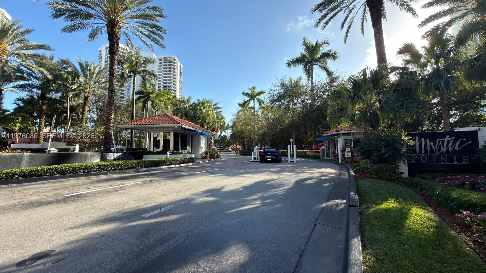 Undisclosed Address Aventura, FL 33180