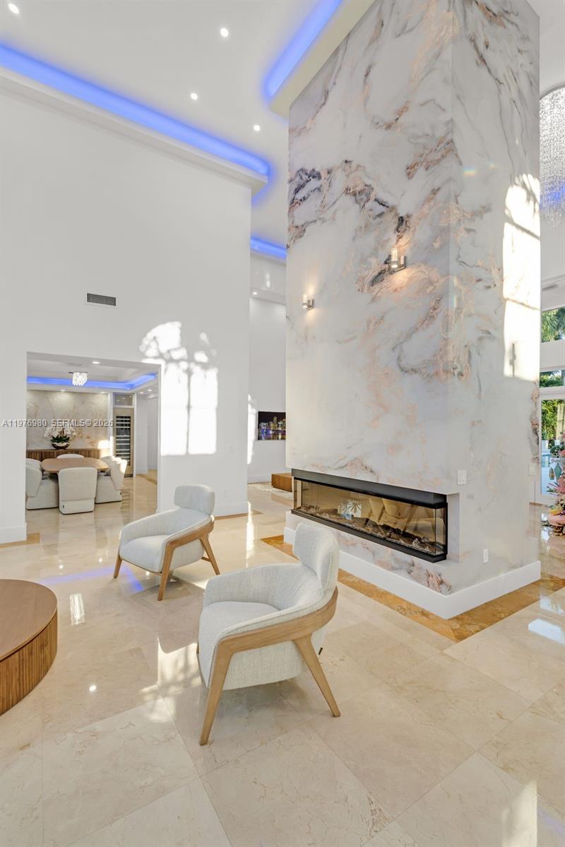 6290 SW 130th Ter Pinecrest, FL 33156