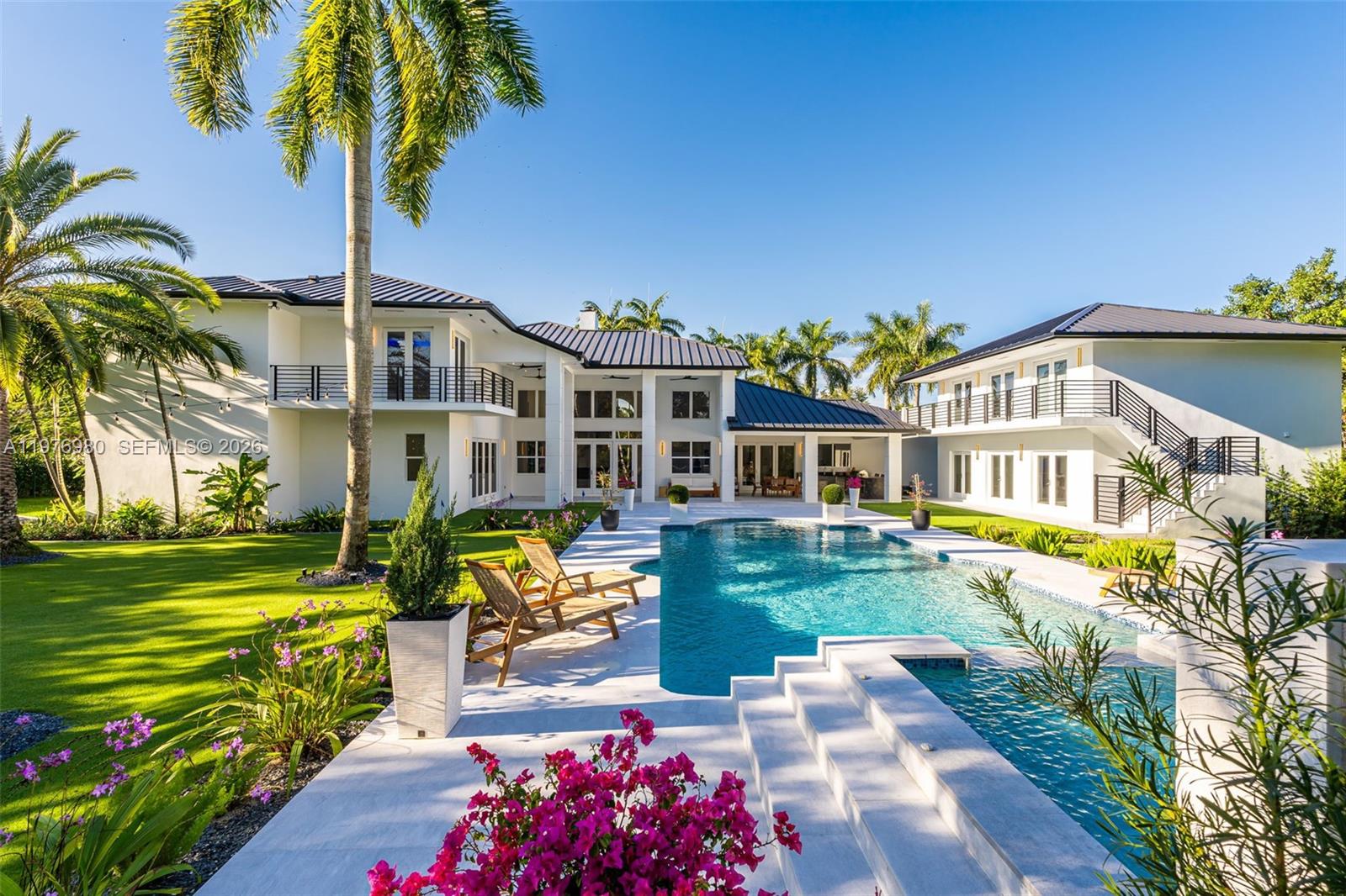 6290 SW 130th Ter Pinecrest, FL 33156