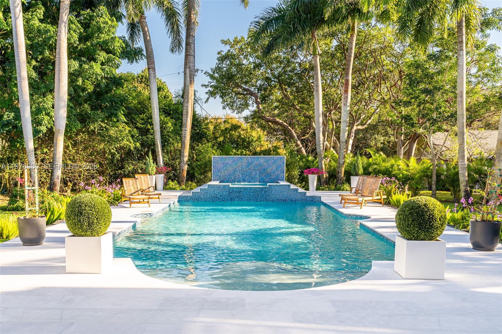 6290 SW 130th Ter Pinecrest, FL 33156