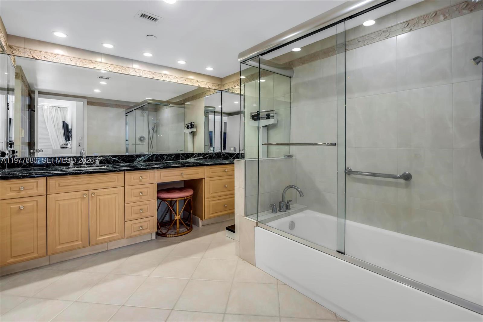 19707 Turnberry Way #22G Aventura, FL 33180