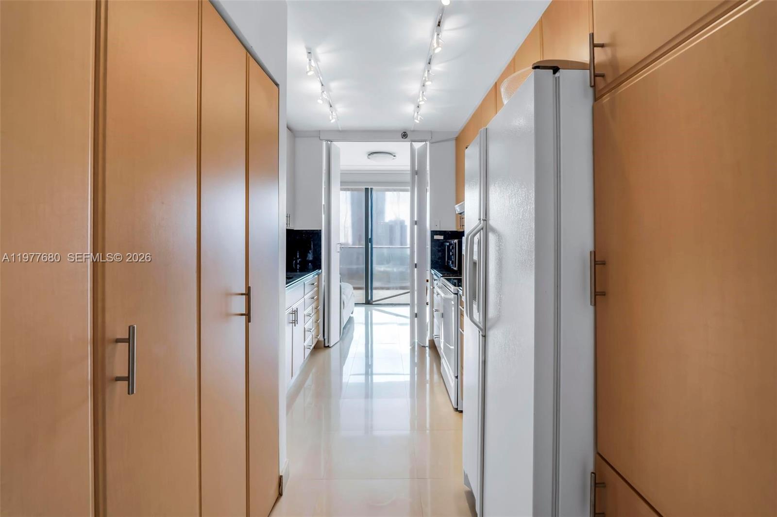 19707 Turnberry Way #22G Aventura, FL 33180