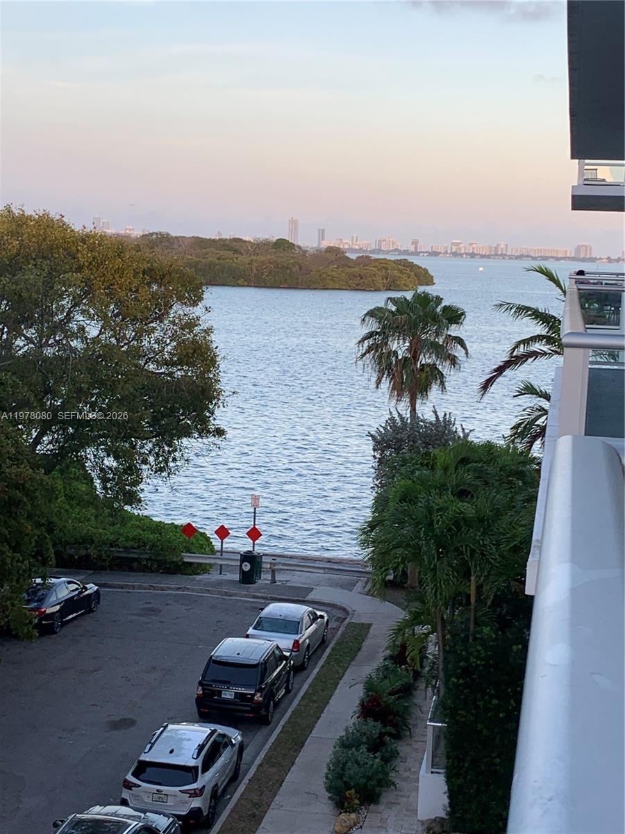 720 NE 62nd St #403 Miami, FL 33138