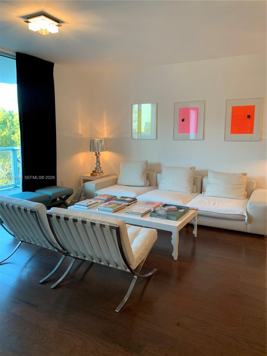 720 NE 62nd St #403 Miami, FL 33138