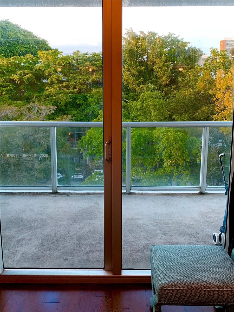 720 NE 62nd St #403 Miami, FL 33138