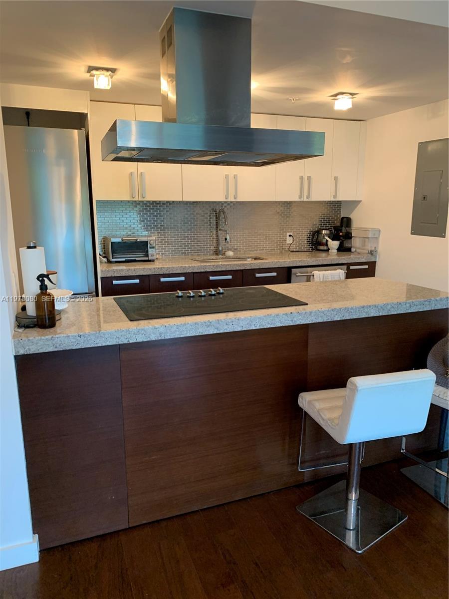 720 NE 62nd St #403 Miami, FL 33138