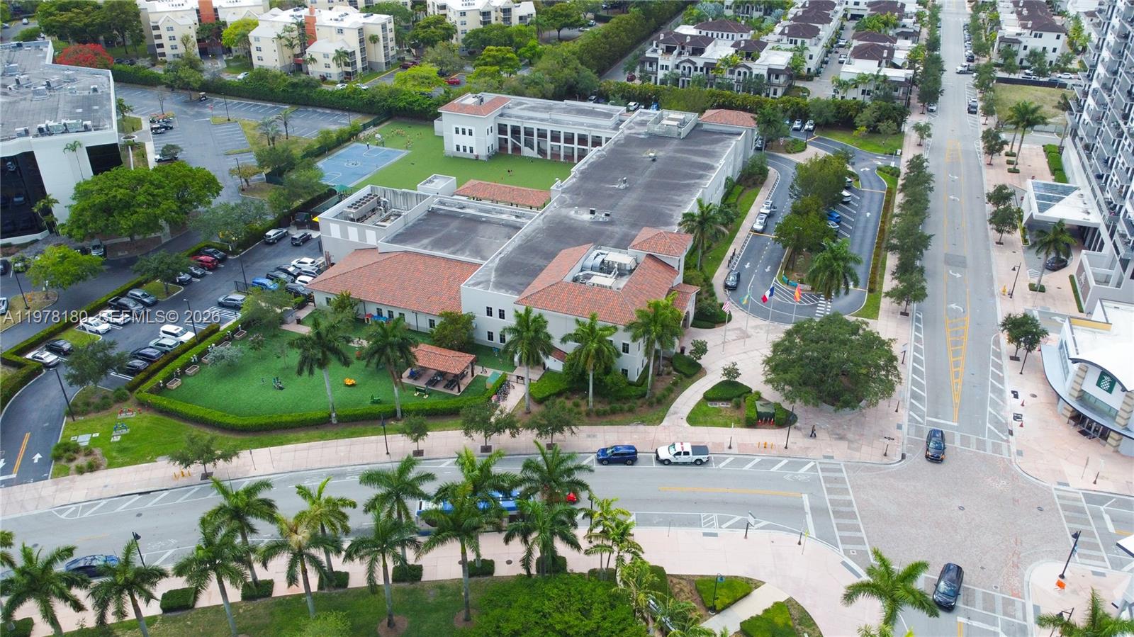 5300 Paseo Blvd #1807 Doral, FL 33166