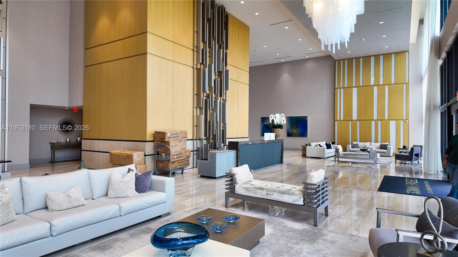 5300 Paseo Blvd #1807 Doral, FL 33166