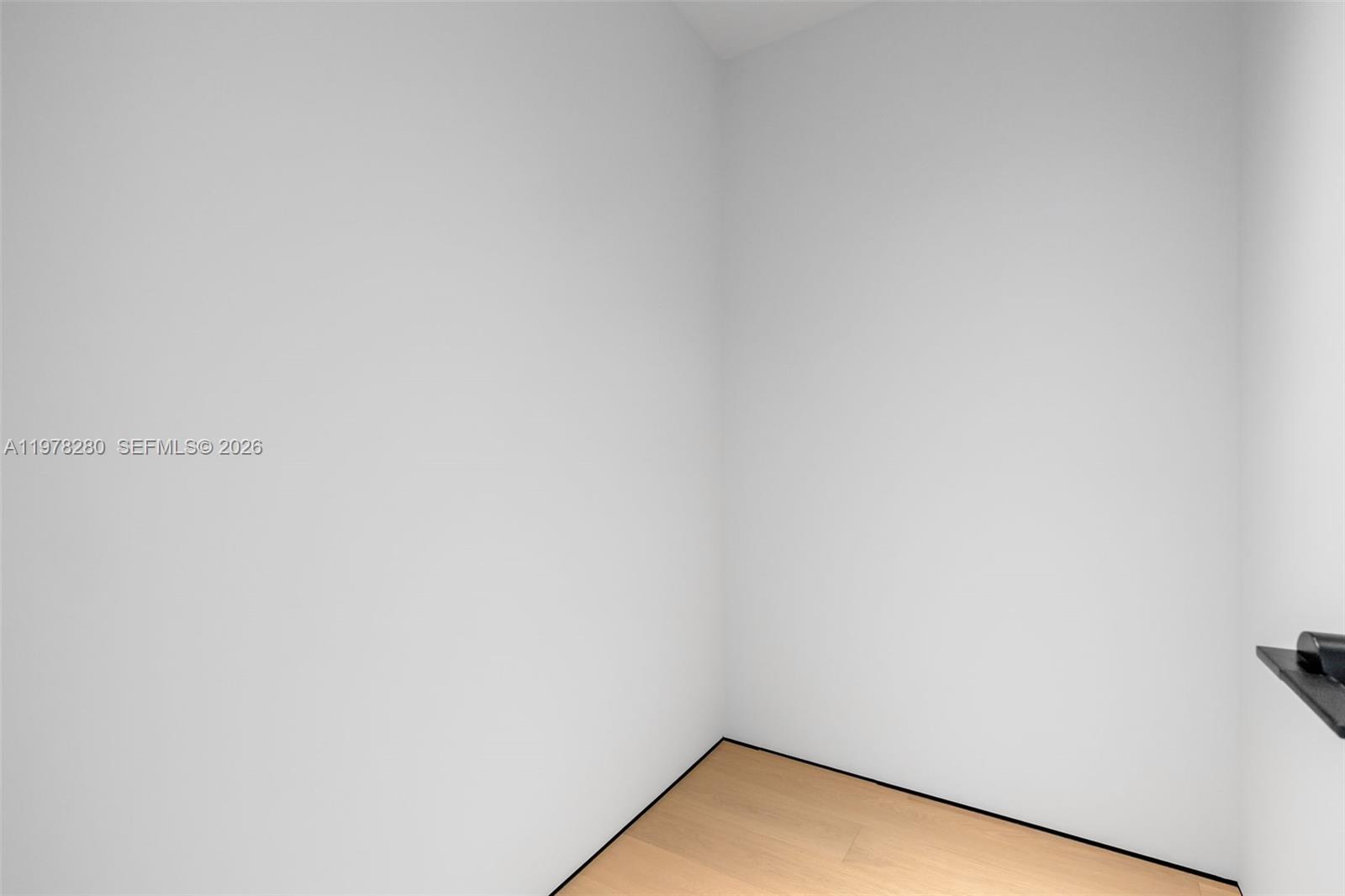 3457 Oak Ave Miami, FL 33133