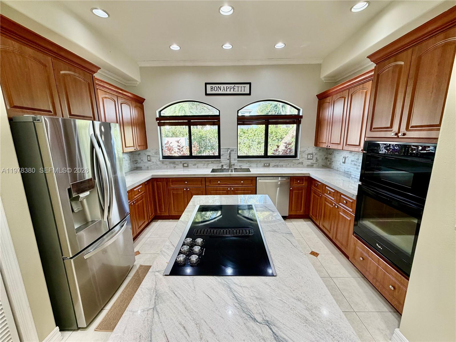 12391 SW 75th St Miami, FL 33183