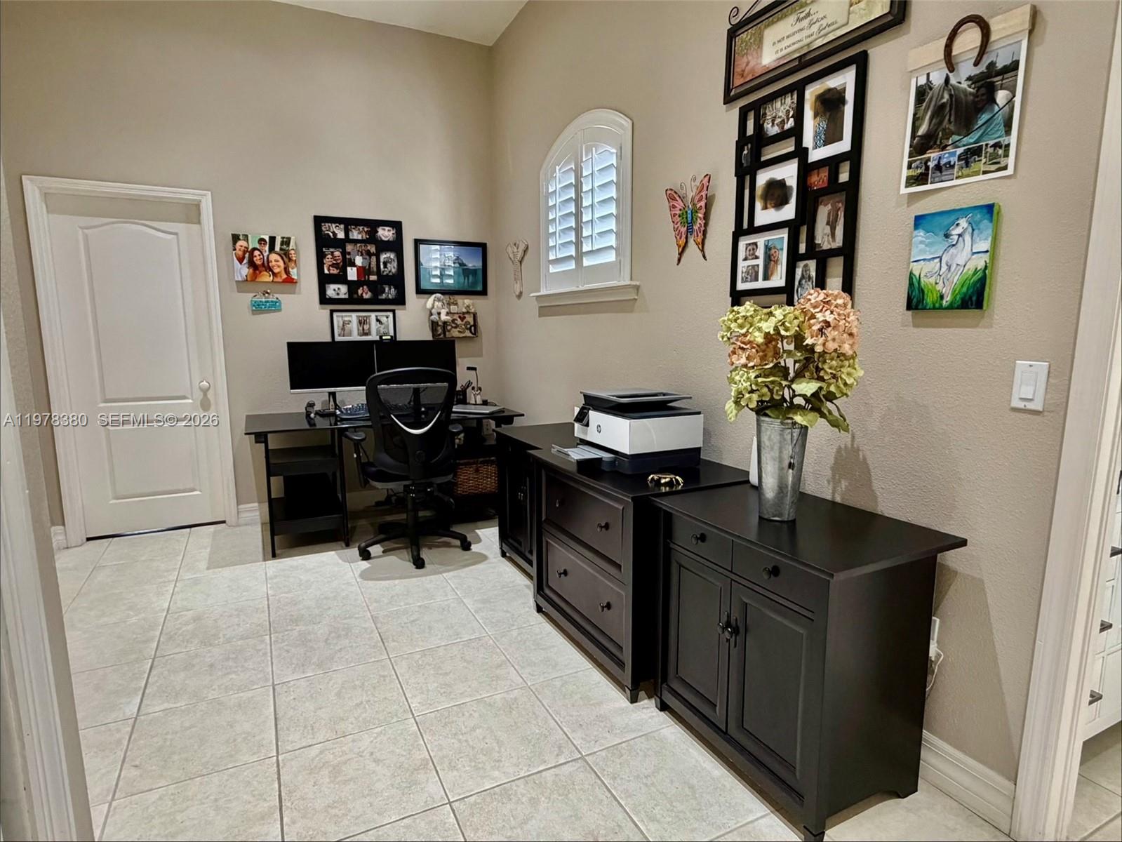 12391 SW 75th St Miami, FL 33183