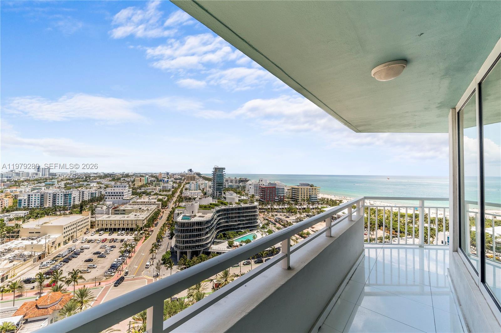 400 S Pointe Dr #1910 Miami Beach, FL 33139