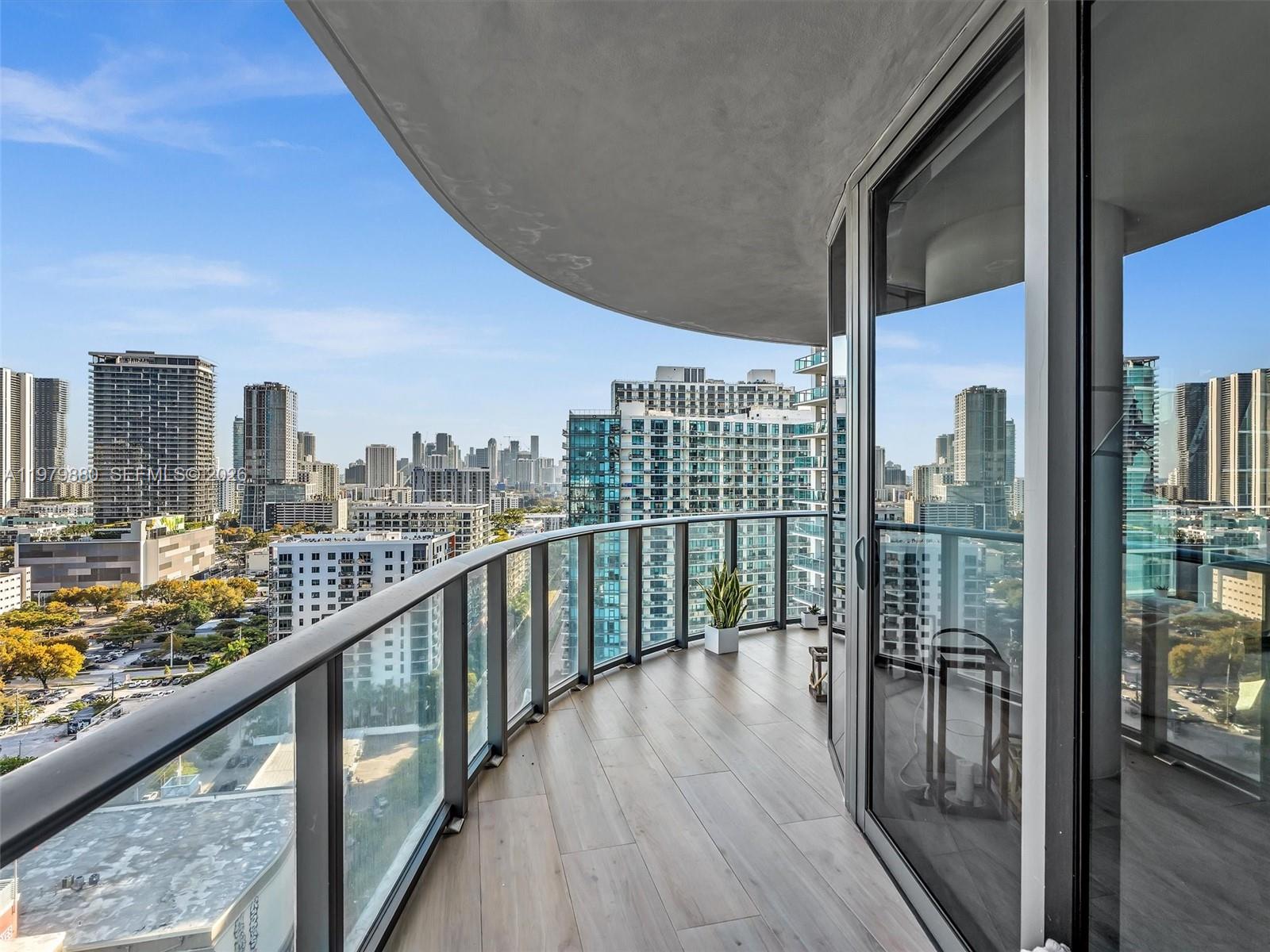 image Hyde Midtown19